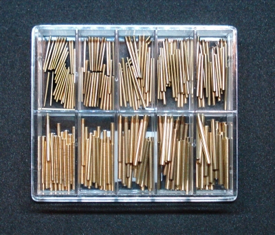 240 stuks conische voorsteekstiften, messing. 