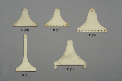 Comtoise = onderdeel voor harpslinger = bovenstuk harpslinger