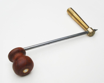 Kwaliteits Comtoise Sleutel, 5,5 mm.