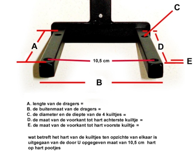 Maatwerk stalen klokkenstoel voor lantaarnklokken.