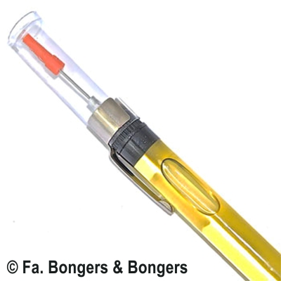 Synthetische klok olie van hoge kwaliteit in een handige doseerpen ter grootte van een balpen.