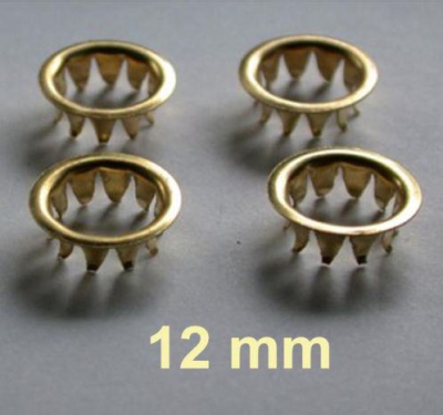 4 Sleutelgatrozetten. /sleutelgatbussen 12 mm.