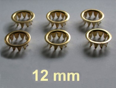 6 Sleutelgatrozetten. /sleutelgatbussen 12 mm.