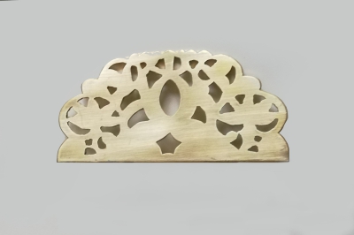 Hand gezaagde lantaarnklok fret. Model:dolfijnen. Origineel model