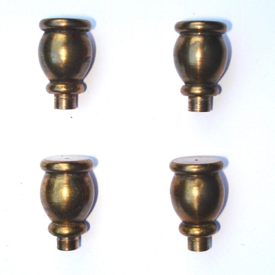 Set van 4 Zaanse klokvoetjes
